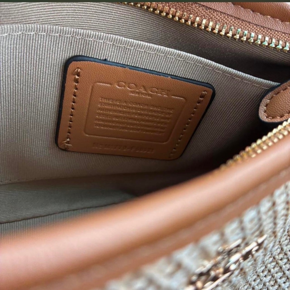COACH Tan Shoulder Bag - Picture 3 of 3